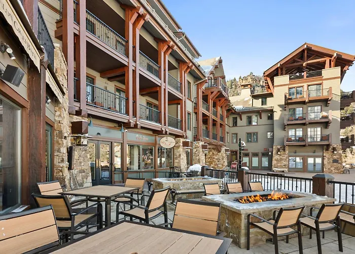 The Ritz-Carlton Club, Two-Bedroom Residence 8411, Ski-In & Ski-Out Resort In Aspen Highlands