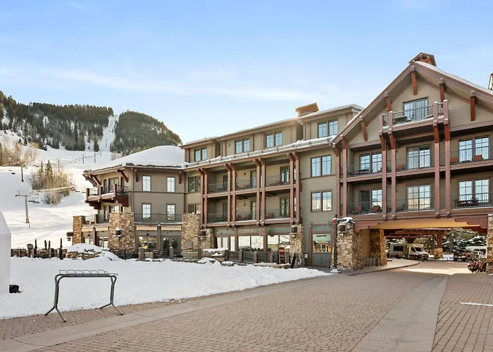 The Ritz-Carlton, 2 Bedroom Residence 8409, Mountain/Mall View, Ski-In/Ski-Out In Aspen Highlands