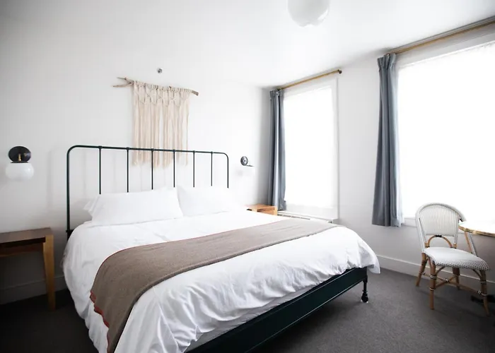 Surf Hotel